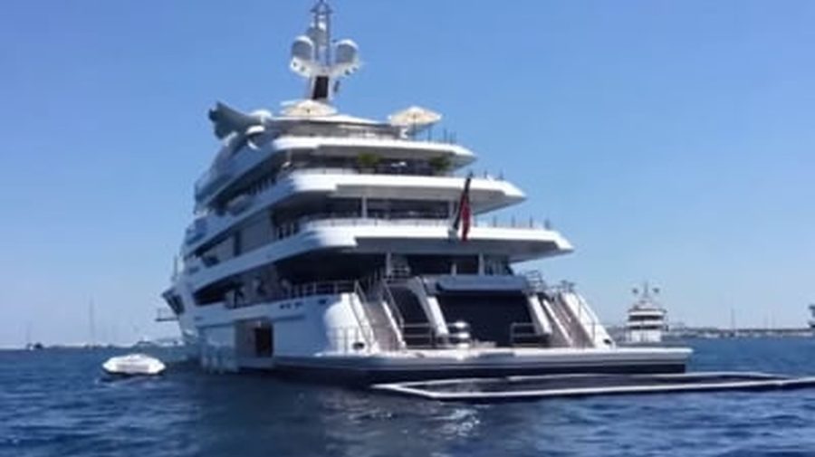 Jucării pentru superiaht: noua modă în domeniu, pentru care bogaţii lumii plătesc foarte mulţi bani