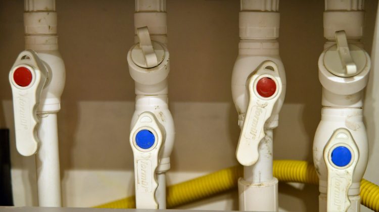 Plata buclucașă pentru căldura din bloc! Surpriza care îi așteaptă la iarnă pe locatari