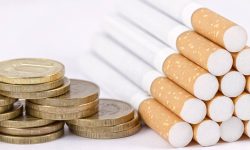 Operatorii pieței produselor de tutun: Comerțul ilegal s-a dublat, iar majorarea accizei va afecta piața legală