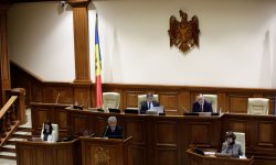 Proiectul Politicii Fiscale pentru anul 2023: Cu cât vor crește accizele la tutun și alcool