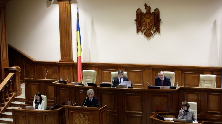 Proiectul Politicii Fiscale pentru anul 2023: Cu cât vor crește accizele la tutun și alcool