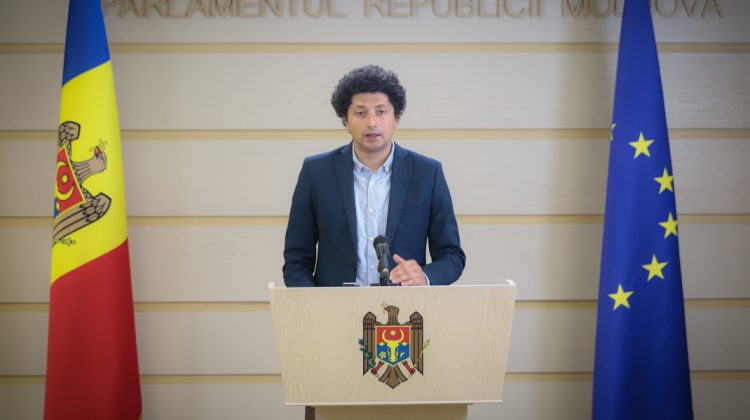 Angajații CFM, lăsați să aștepte! Deputatul Marian sugerează că statul nu e responsabil de problemele comerciale