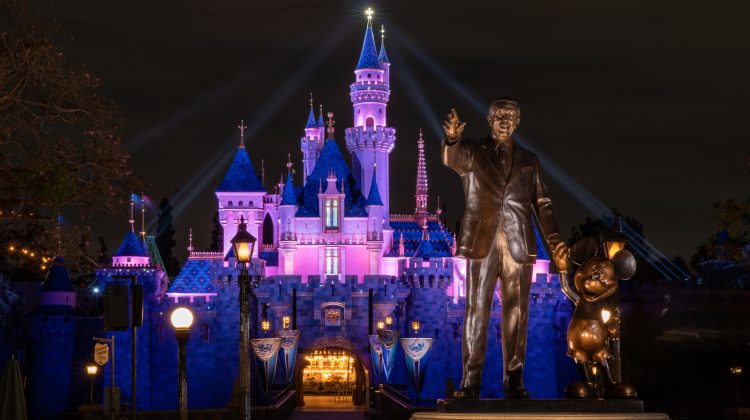 2023 ar putea fi cel mai bun an pentru a merge la Disneyland. Parcul de distracții pregătește multe surprize
