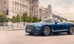 Criza nu afectează vânzările automobilelor de lux. Bentley a stabilit un nou record