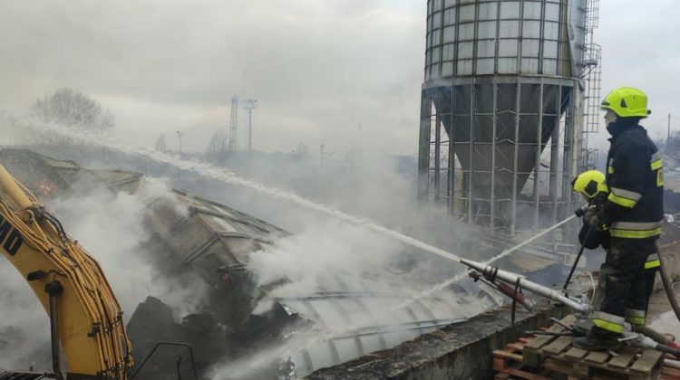 După ce Guvernul i-a pus lacătul milionarului cerealier, ministerul lui Bolea inspectează silozurile căzute ca muștele