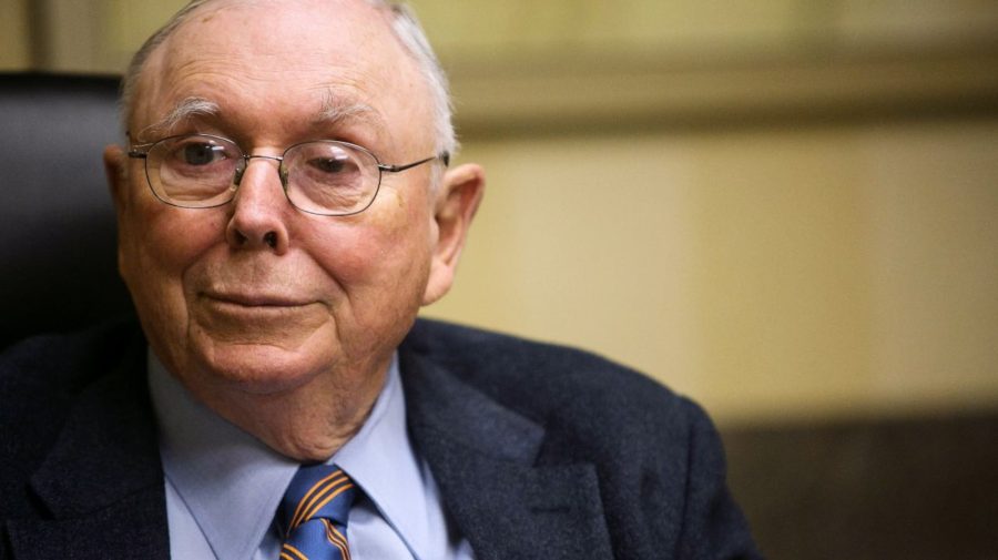 Charlie Munger, legendarul investitor de 99 de ani, mâna dreaptă a lui Buffett: Pregătiţi-vă pentru furtuna imobiliară