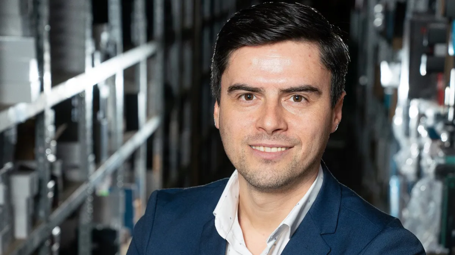 Tranzacție surpriză! Cine a cumpărat „Elefantul” lui Sturza