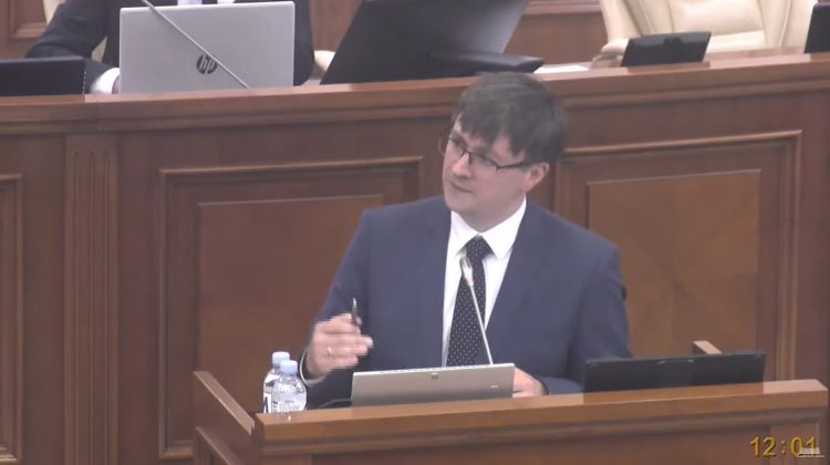 VIDEO Rusu cu jalba-n proțap la tribuna Parlamentului: Statul scapă printre degete sute de milioane de lei