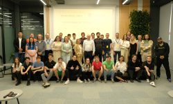 FOTO 8 Soluții de Startup-uri Tehnologice au Redefinit Problema Eficienței Energetice la Innovation Jam by Dreamups