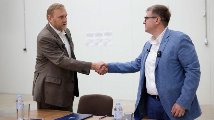 FOTO, VIDEO A.S.I.C.S. a oferit un nou lot de medicamente pentru ucrainenii din zonele afectate de inundații