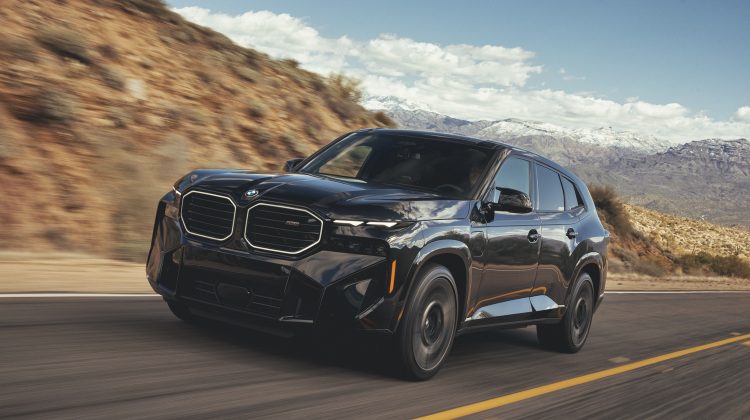 Lovitură dublă pentru BMW: Rechemare masivă în service şi previziuni sumbre