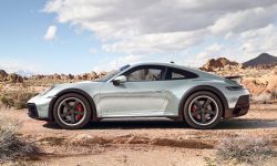 De la lux la austeritate: Porsche taie din planurile electrice și din locurile de muncă