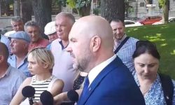 Au fost identificați 200 de milioane de lei! Fermierii și-au luat monștrii agricoli din fața Guvernului