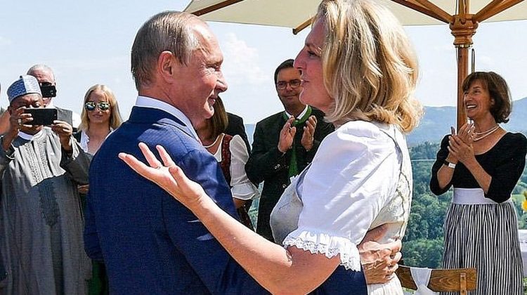 Cum a devenit Austria fortăreaţa alpină a lui Putin. Pentru Viena, neutralitatea se dovedeşte a fi o afacere bună