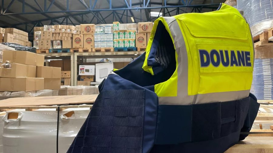 Meserie bănoasă pentru 12 moldoveni și români! Afacere penală de zeci de mii de euro cu țigări de contrabandă