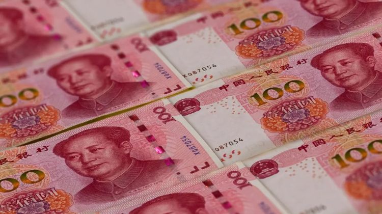 Rusia a folosit yuanul pentru a ocoli sancțiunile occidentale, dar Beijingul schimbă foaia. Cine pune presiune pe China