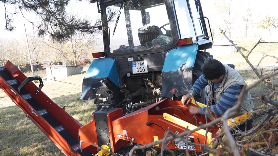 VIDEO 10 tineri din raionul Călărași, dintre care 5 cu nevoi speciale, dezvoltă afaceri cu bani europeni