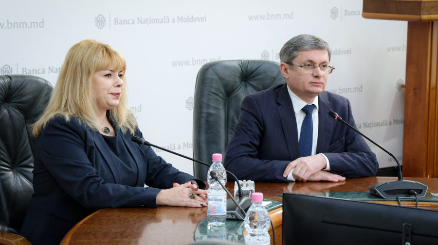 Dragu intră în pâine la BNM! Grosu a prezentat-o angajaților băncii