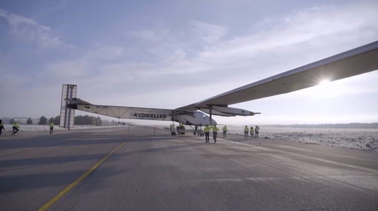 Mișcări tectonice în domeniul aviației fără pilot. O companie a prezentat o dronă alimentată cu energie solară