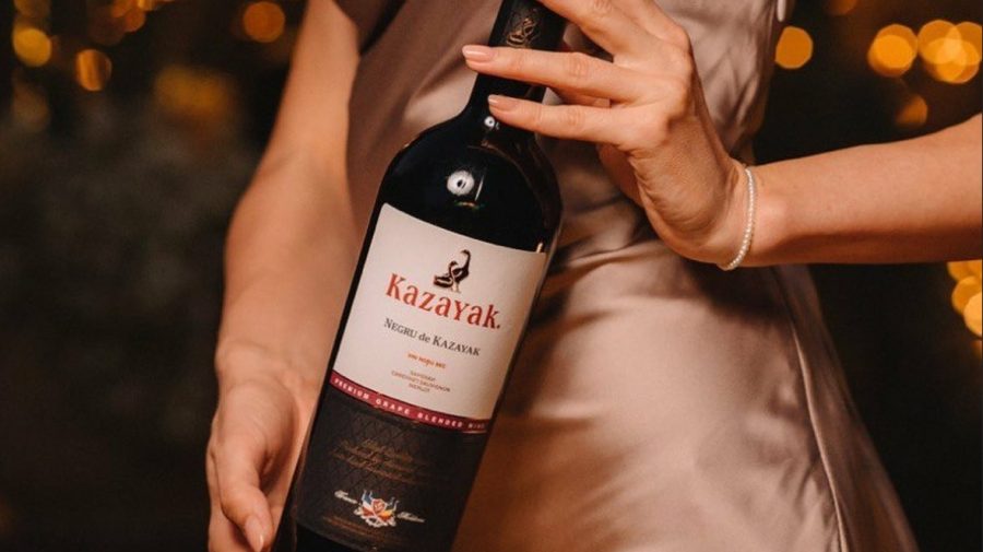 Unul dintre marii producători de vin vrea să-i îmbete pe români! negociază cu eMAG listarea peste Prut