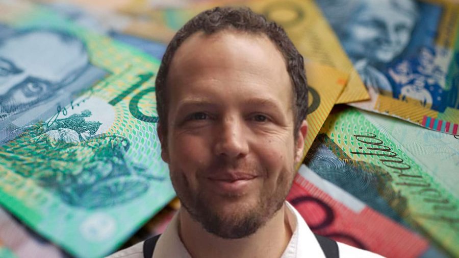 Milionar pe banii băncii. Barmanul care s-a distrat de 1,6 milioane de dolari