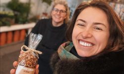 Nucile moldovenești au ajuns să se vândă în magazinul Grădinii Botanice regale din Stockholm