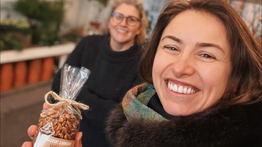 Nucile moldovenești au ajuns să se vândă în magazinul Grădinii Botanice regale din Stockholm