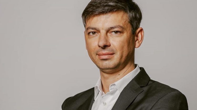 Ministrul Alaiba, criticat dur de Roman Vitiuc: E preocupat de eliminarea ștampilelor și a personalului de la PECO