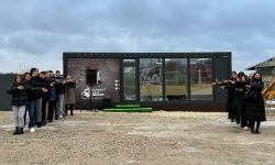 La 22 de ani, un tânăr din Floreşti administrează o afacere socială dedicată tinerilor