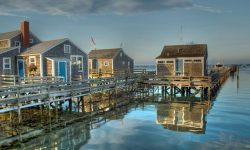 Insula exclusivistă în care oamenii dau case gratis, deși proprietățile pot depăși 3,6 milioane de dolari