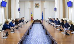 Delegaţia FMI a venit la Guvern! Recean, luat la întrebări despre politica bugetar-fiscală, bănci și banii publici
