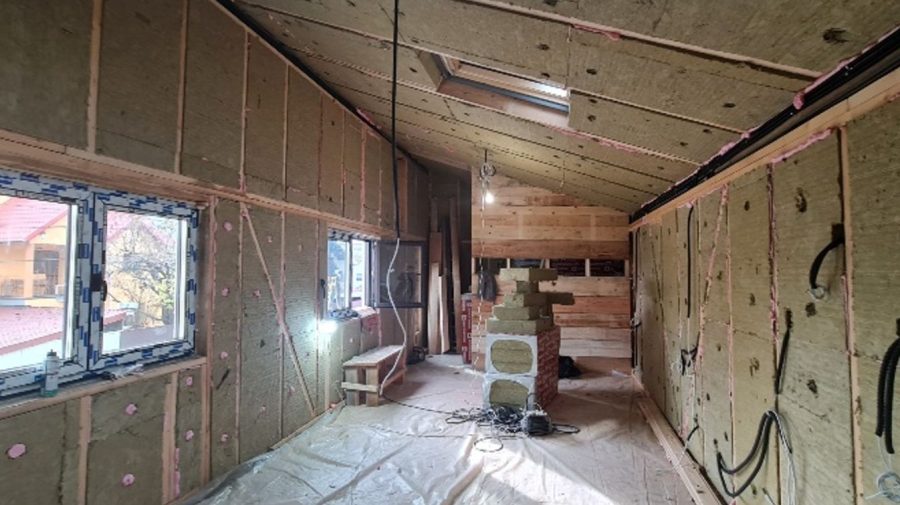 Bani pentru cei care vor să-și izoleze termic locuințele