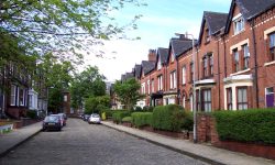 Criză imobiliară fără precedent în Marea Britanie: Autorităţile trebuie să construiască un oraş de mărimea Londrei