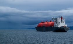 Gazele completează puzzle-ul flotei întunecate rusești: o nouă mișcare strategică după petrol