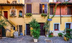 Orașul din Italia unde poți cumpăra case cu doar 3 euro, dar poți plăti până la 200.000 euro pe renovări