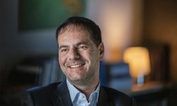 Miliardarul ceh care stăpânește energia din Moldova – profit de 65 milioane de euro în 6 luni