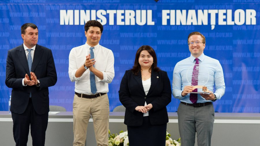 Victoriabank, desemnată cel mai onest contribuabil al anului