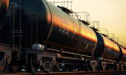 Petrol mai mult, dar cu frâna trasă: OPEC+ se teme să nu prăbușească prețurile