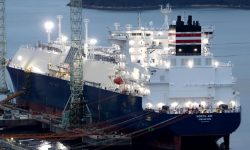 Rusia își completează flota „fantomă” cu încă 50 tancuri gaziere