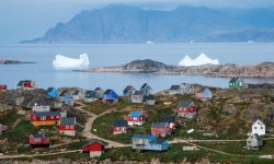 Trump revine la visul Groenlandei: de data asta vrea metalele rare, nu insula