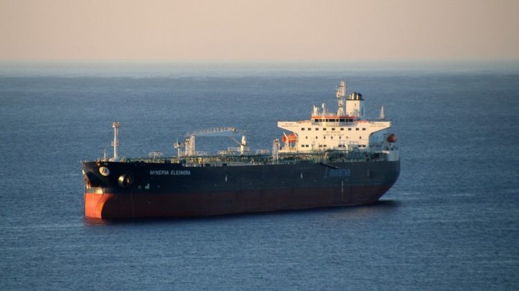 India nu renunță la petrolul rusesc, în pofida tarifelor lui Trump – legăturile cu Moscova rămân „de neclintit”