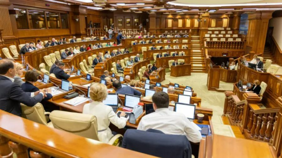 Prezență de peste 52% la vot: cinci partide intră în Legislativ