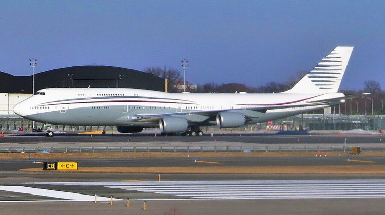 Cadou regal pentru Trump! Palatul zburător oferit de Qatar stârnește scandal în Congres