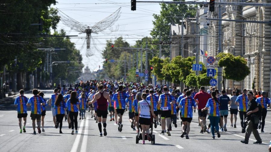 Un importator auto din Chișinău va oferi premii de 330.000 USD la un semimaraton din centrul capitalei