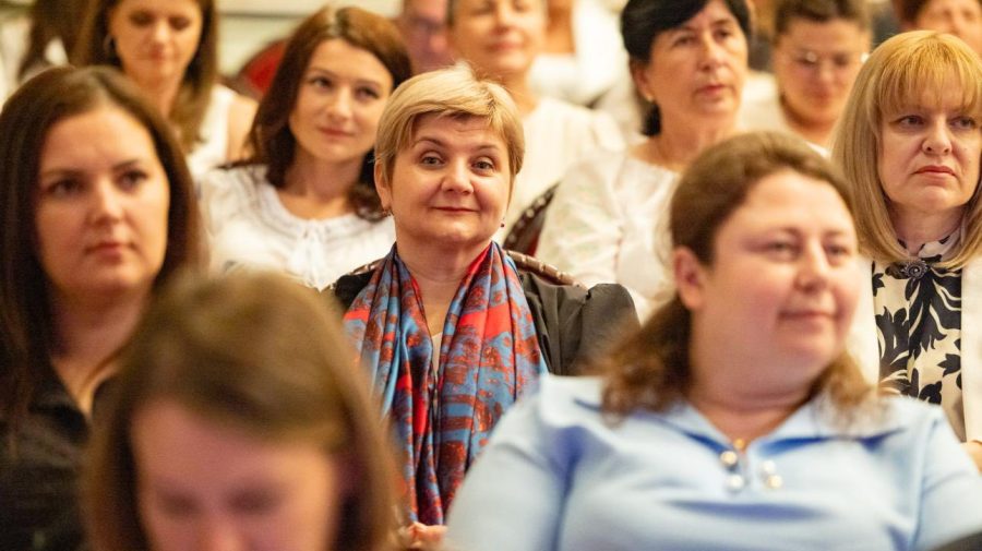 Moldova, țara unde 1 din 50 lucrează la stat