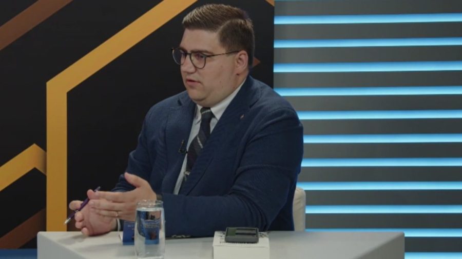 Daniel Vodă ne explică cu calmul unui funcționar bine odihnit! Elevii de liceu nu mai au dreptul la mila bugetară