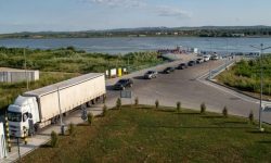 Fără pod peste Nistru, dar cu autostradă peste Dunăre. Ucraina sare peste Moldova