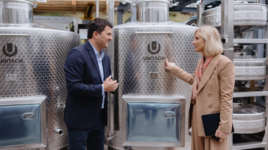 Statul pariază pe UNITECH: Noua fabrică de inox la Băcioi, investiție de 63 milioane lei