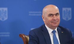 Bolojan taie în carne vie: pensii speciale, salarii grase și companii de stat, trecute pe lista neagră a Guvernului