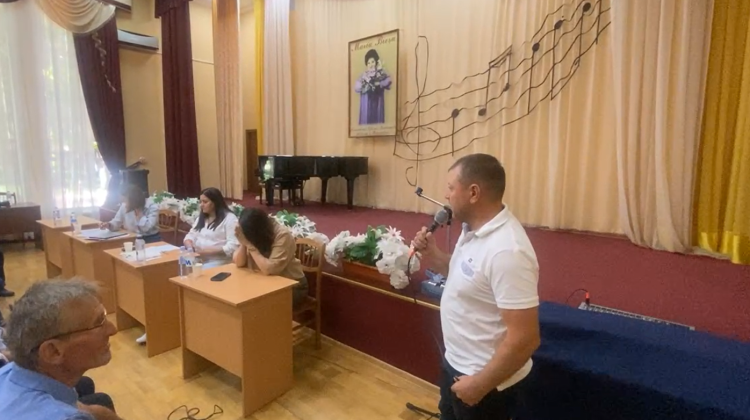 „Statul ne ignoră, băncile ne jefuiesc” – fermierii din Ștefan Vodă. Catlabuga răspunde cu promisiuni